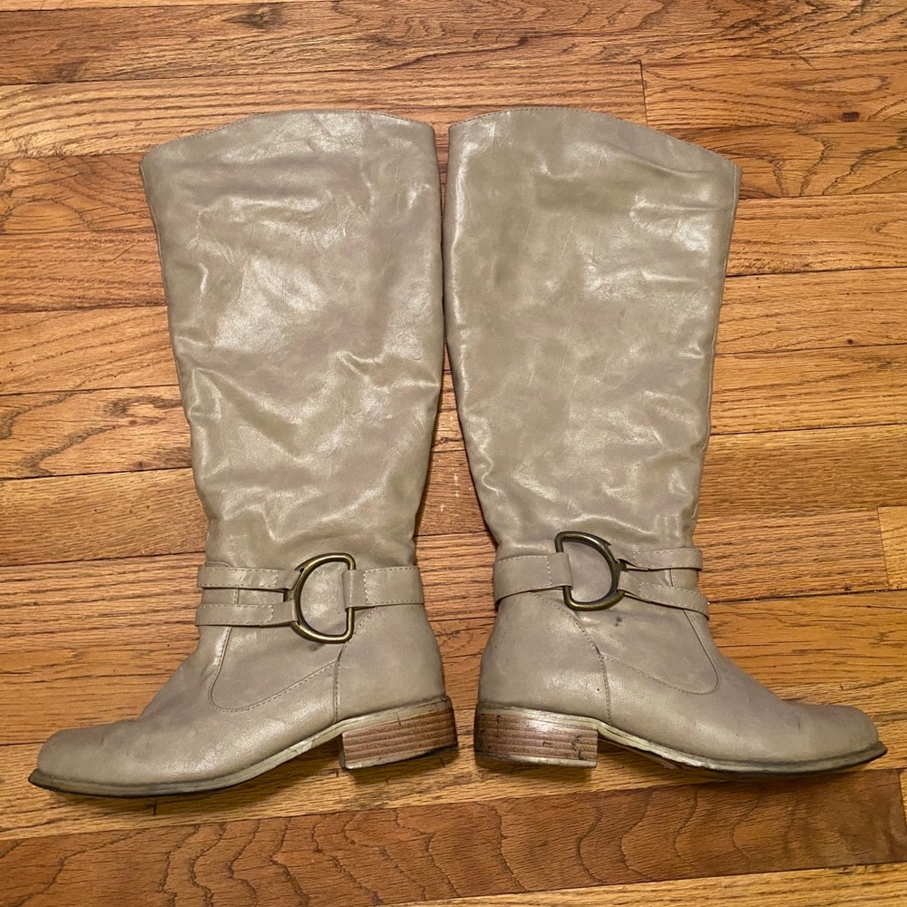 Tan Brinley & Co knee-high boots